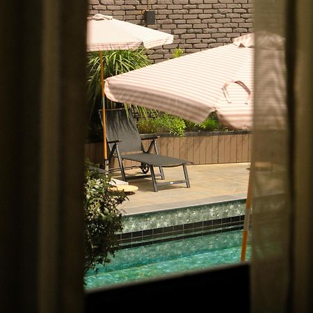 Communal Hotel Кутаїсі Екстер'єр фото