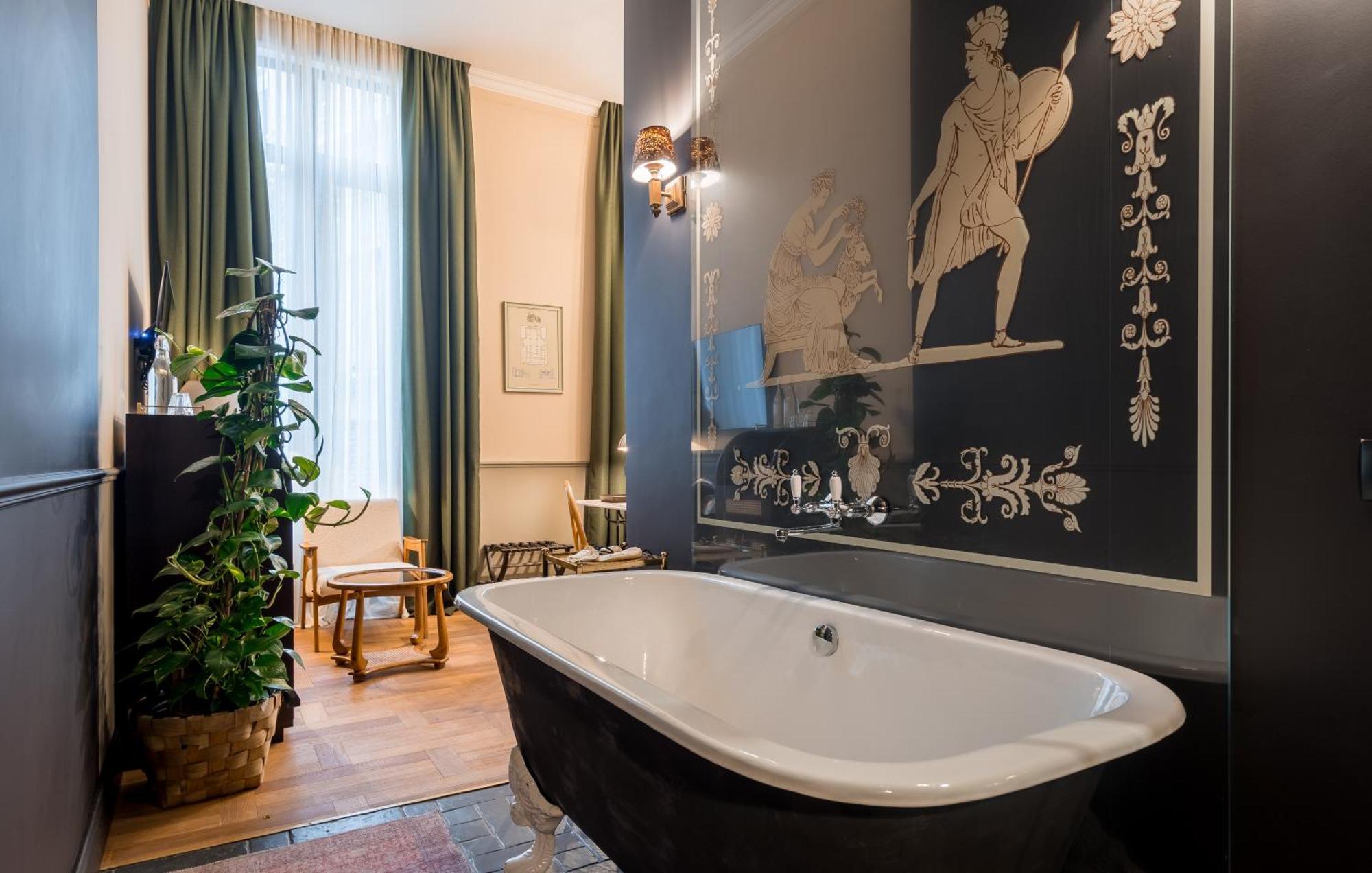 Communal Hotel Кутаїсі Екстер'єр фото